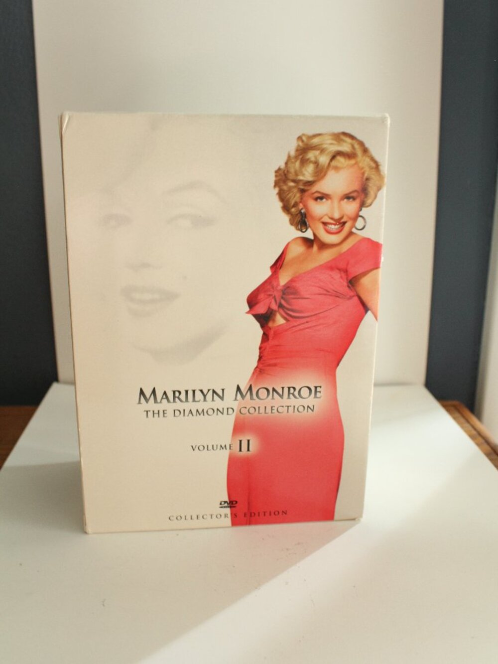 Marilyn Monroe Diamond Collection Volume II on DVD Set of 5 DVDs - Picture 2 of 4